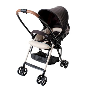 Прогулочная коляска Combi Mechacal Handy DC