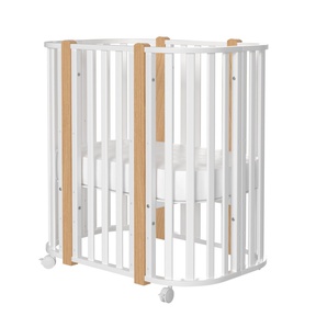 Кроватка MALIKA VERONA 5 в 1 с маятником 