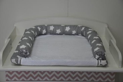 Матрасик для пеленания Malika Звезды 66х60 см 