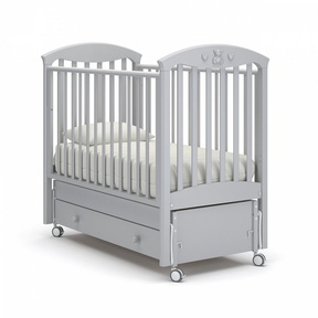 Детская кровать Гандылян Марсель (колеса, продольный маятник)