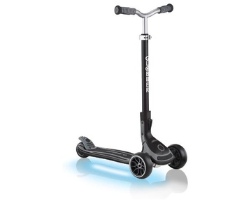 Трехколесный самокат Globber Ultimum Lights с подсветкой платформы