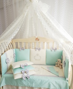 Набор в кроватку для новорожденных Ecoline Mary 13 предметов