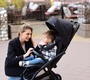 Прогулочная коляска Peppy Latina с сумкой-органайзером и магнитным замком 