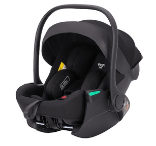 Автокресло Carrello Vega Lite с регулируемой спинкой 
