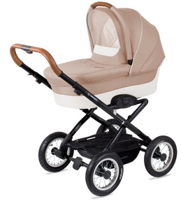 Коляска классическая Navington Corvet