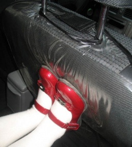 Защита автомобильного сидения от грязных ног ребенка То Да Се