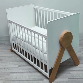 Кровать Incanto Iris на ножках 