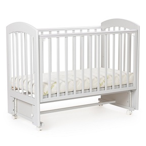 Детская кровать ВЕДРУСС СОНАТА 3 с маятником и колесами