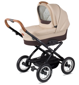 Коляска классическая Navington Corvet