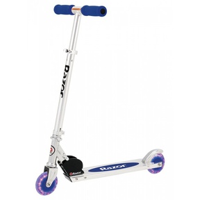 Детский самокат Razor A Light Up с колесами со светодиодной подсветкой