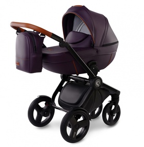 Коляска Verdi FUTURO 3 в 1 с автолюлькой