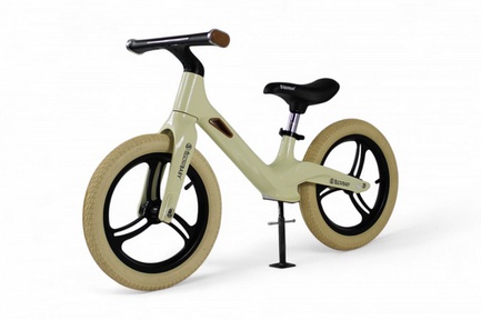 Детский беговел Rivertoys HB-555-14 надувные колеса, подсветка