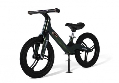 Детский беговел Rivertoys HB-555-14 надувные колеса, подсветка