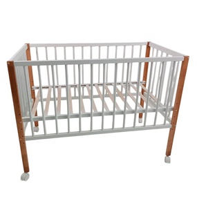 Детская кроватка Sweet Baby Bacio на колесах