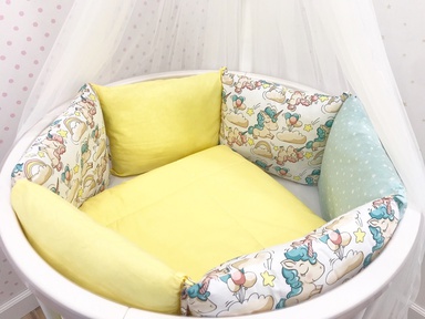 Комплект в круглую и овальную кровать Drems Солнечные Единорожки (14 пред.)