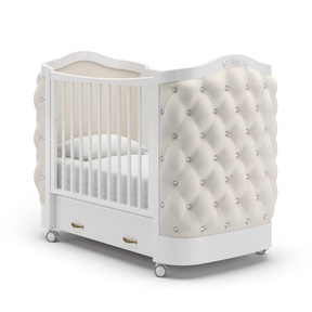 Кровать Гандылян Тиффани (стразы, колеса)