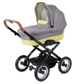 Коляска классическая Navington Corvet